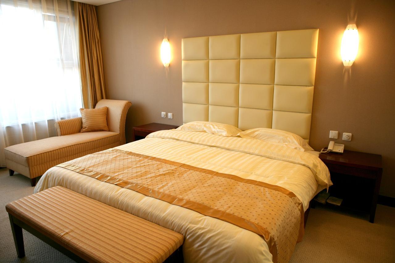 Beijing Qiao Bo International Convention Center Hotel Shunyi Bagian luar foto
